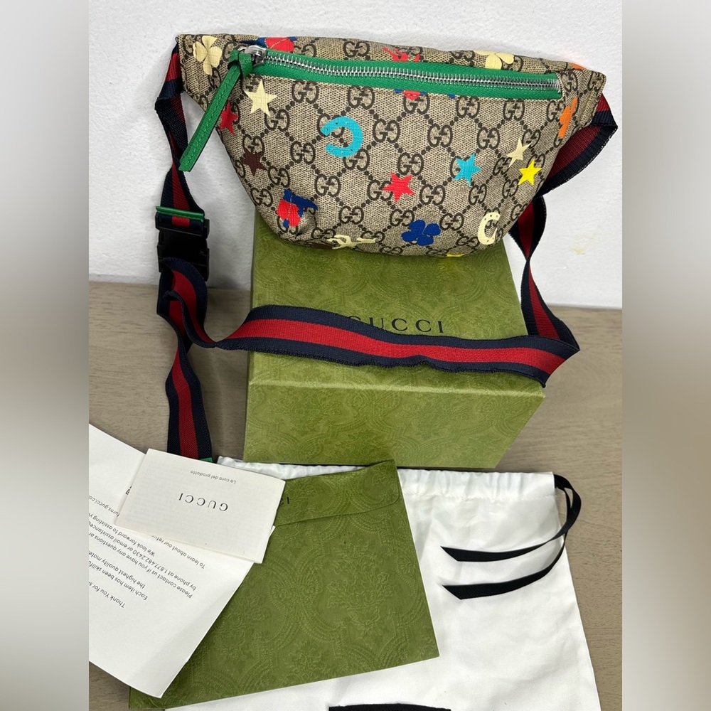 Gucci Beige GG Supreme Waist Bag with Red, Blue & Green Accents